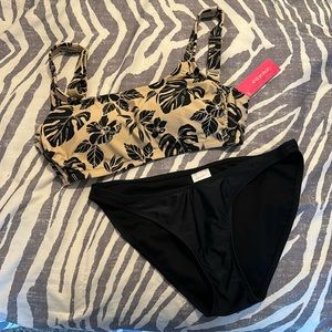 Bathing suit set